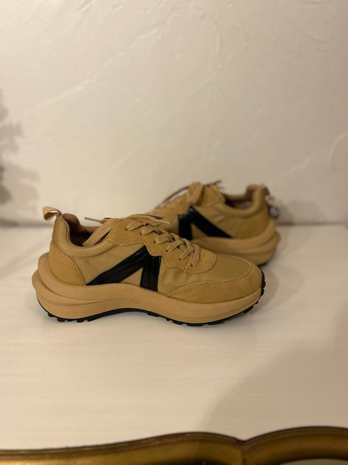 Scout Tan/Black Platform Sneaker