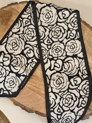 Roses Scarf
