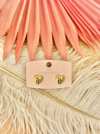 Woven Love Stud
