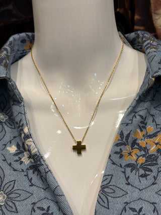 Mary Necklace